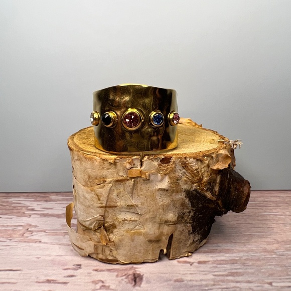 Hammered Gold Rhinestone Cuff Ring - Picture 7 of 9